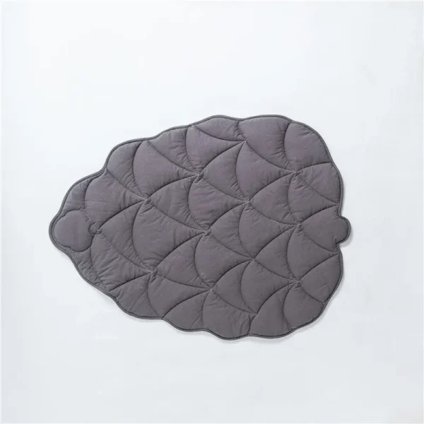 Dog Cooling Leaf Mat Summer Pad Mat For Dogs Cat Blanket Sofa Breathable Pet Dog Bed Washable For Small Medium Large Dogs Car - Image 8